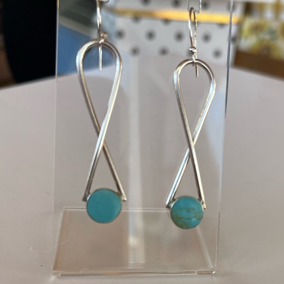 Vintage Signed AV 925 Silver and Turquois Drop Earrings - Picture 7 of 10